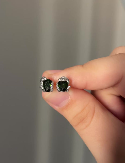 Snake Diopside Earstuds